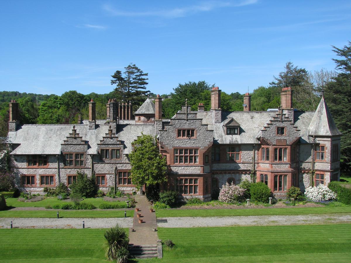 Caer Rhun Hall Hotel Conwy Extérieur photo