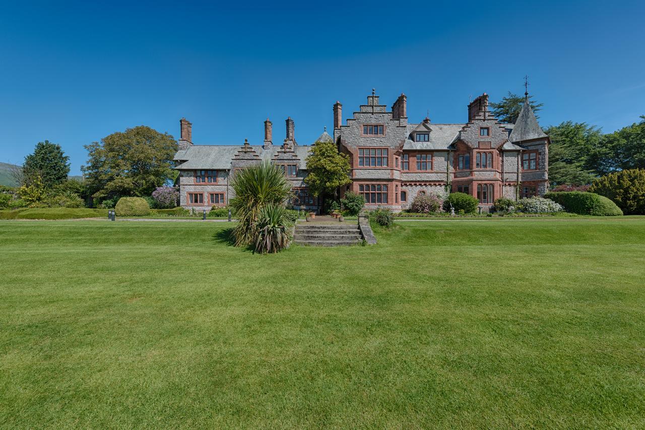 Caer Rhun Hall Hotel Conwy Extérieur photo